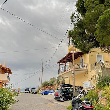 Afroditi'S Apartment Superb View Gytheio Exterior foto