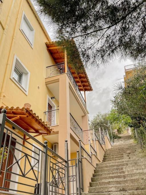 Afroditi'S Apartment Superb View Gytheio Exterior foto