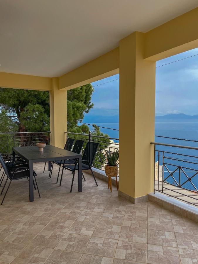 Afroditi'S Apartment Superb View Gytheio Exterior foto